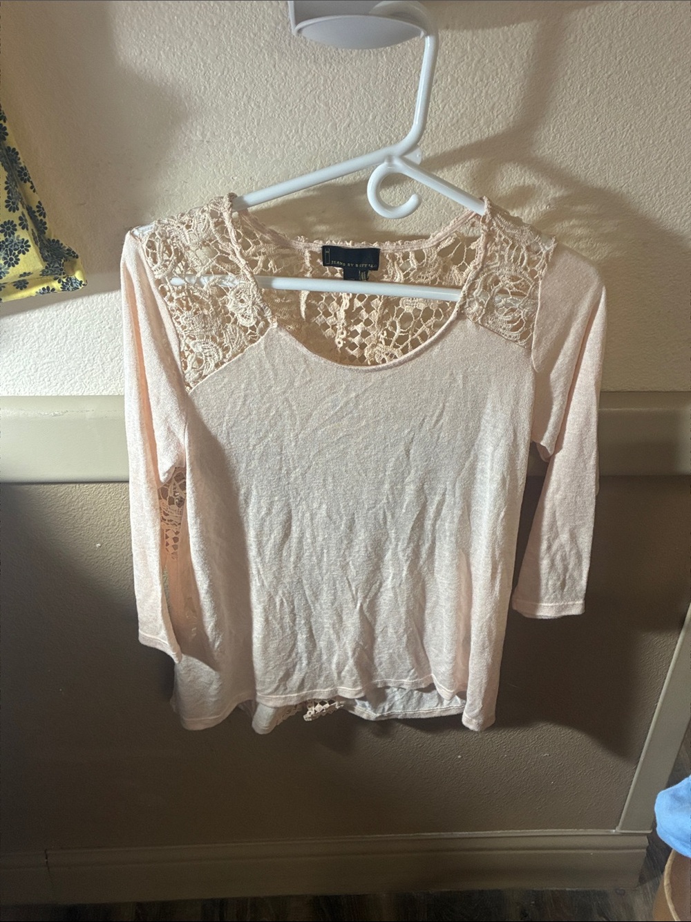 Jeans by Bufffalo lace blouse medium